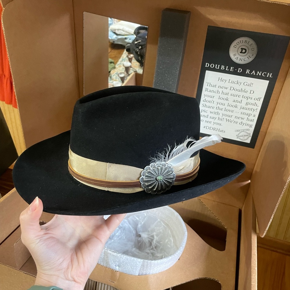 DOUBLE D RANCH Django Medium Western Cowgirl Hat Small Brim Southwestern